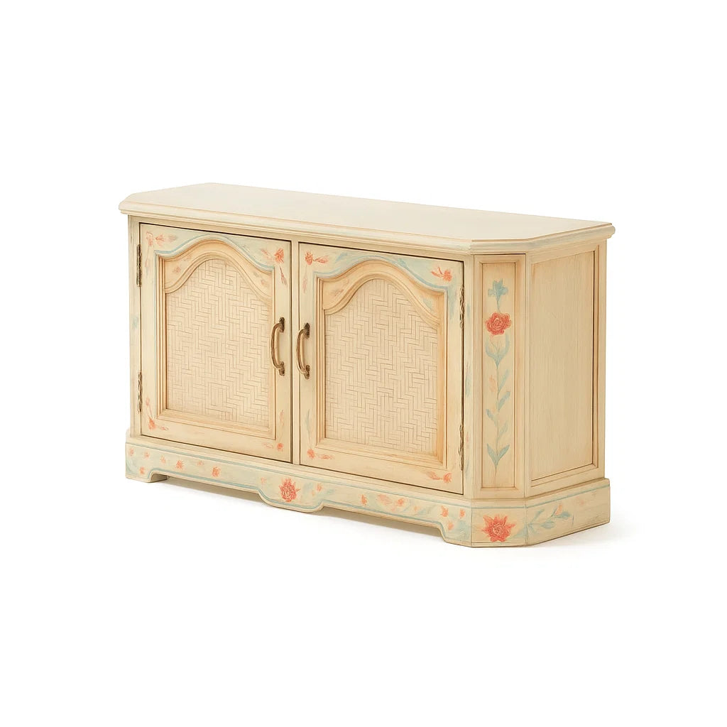 Beige Holzkommode mit Blumendekor und Geflochtenen Türen